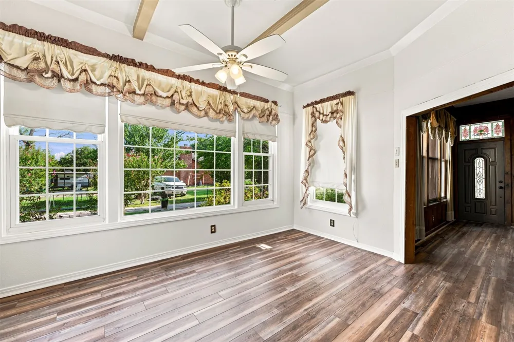 2967 S Old Robinson Road Robinson, TX 76655