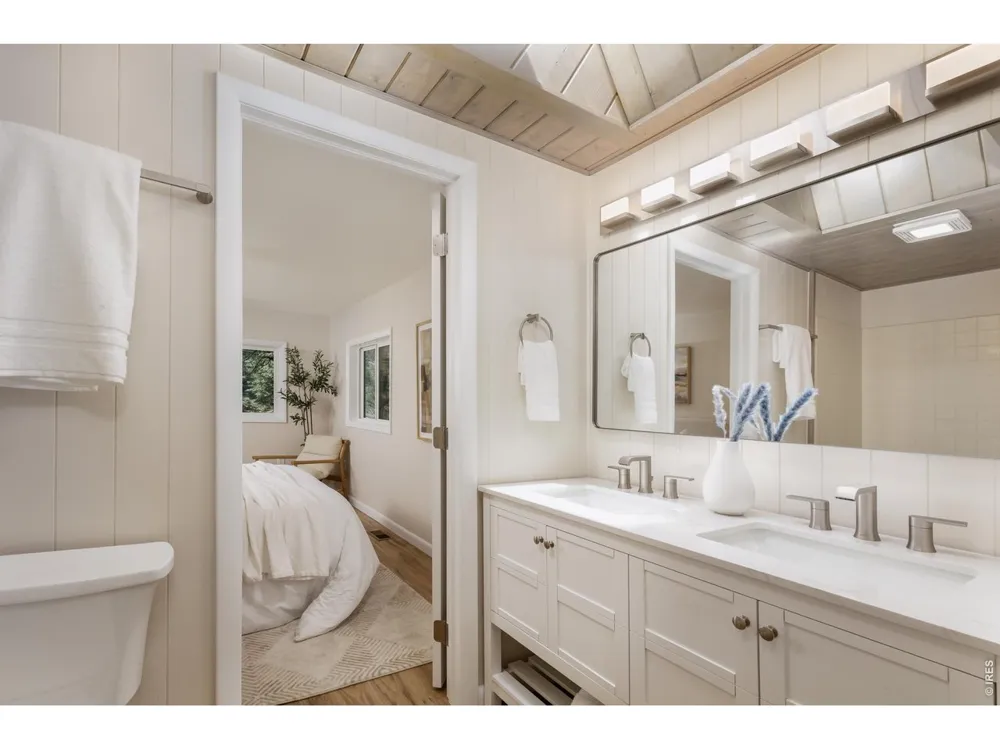 465 Deer Lane Lyons, CO 80540