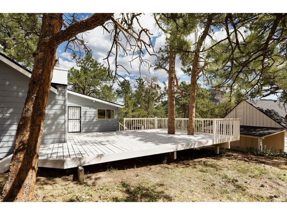 465 Deer Lane Lyons, CO 80540