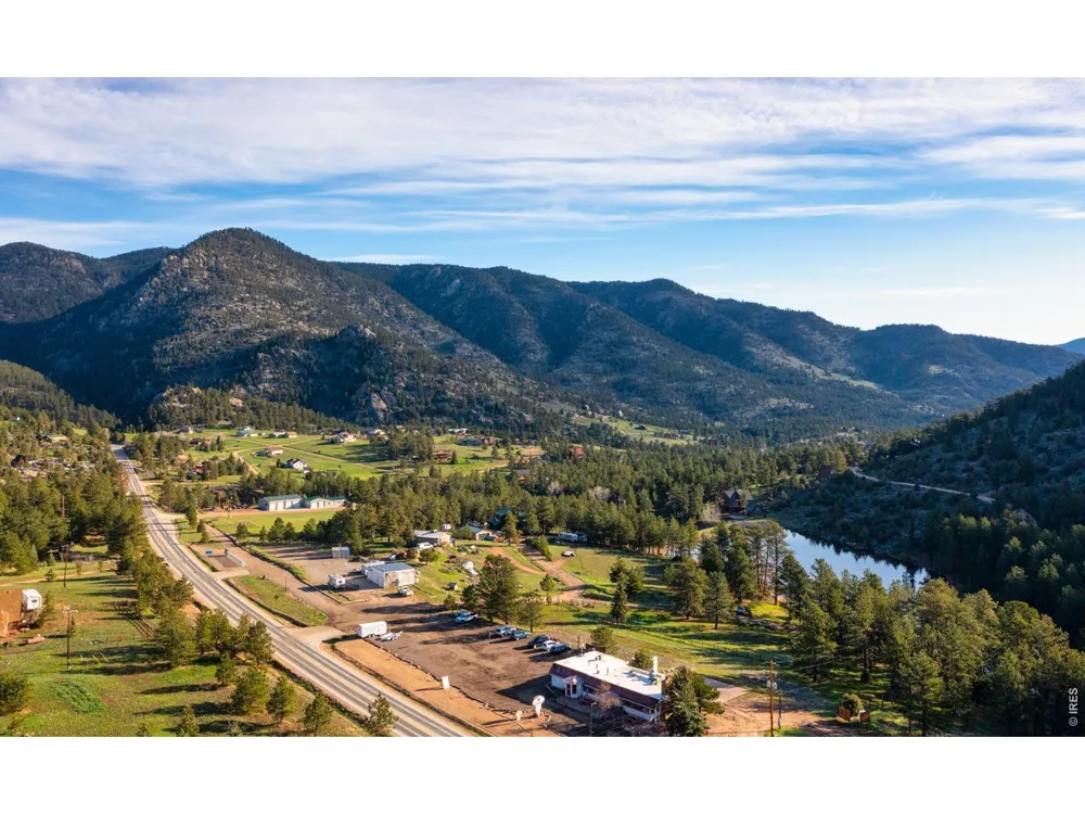 465 Deer Lane Lyons, CO 80540