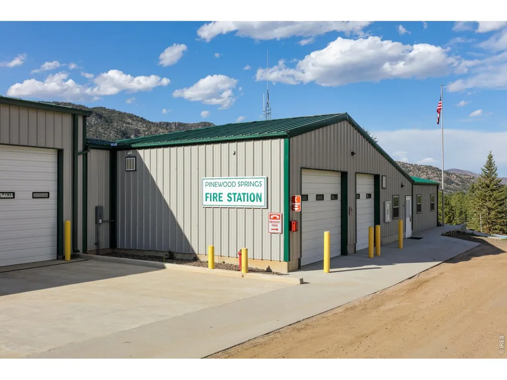 465 Deer Lane Lyons, CO 80540