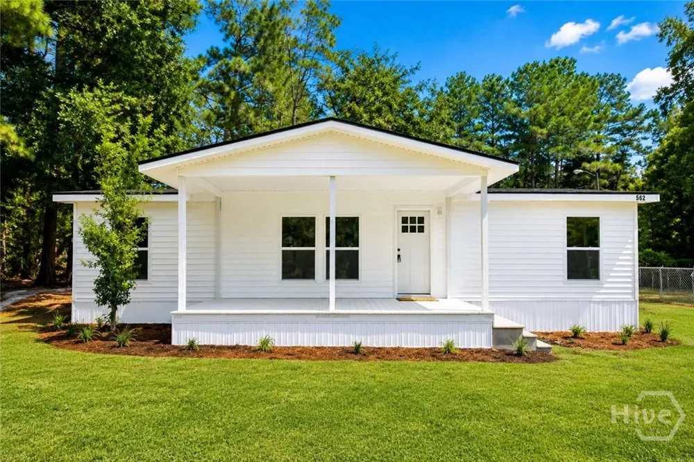 562 4th St Extension Guyton, GA 31312