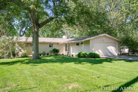8391 Cowan Lake Drive NE