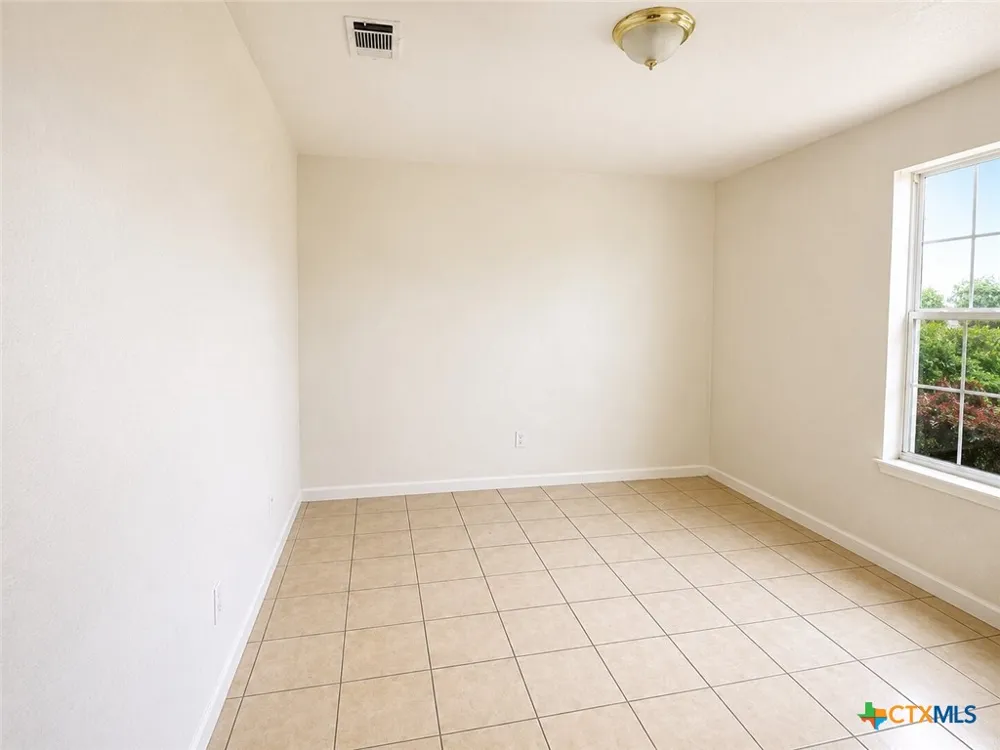 1405 Dugger Circle #A Killeen, TX 76543