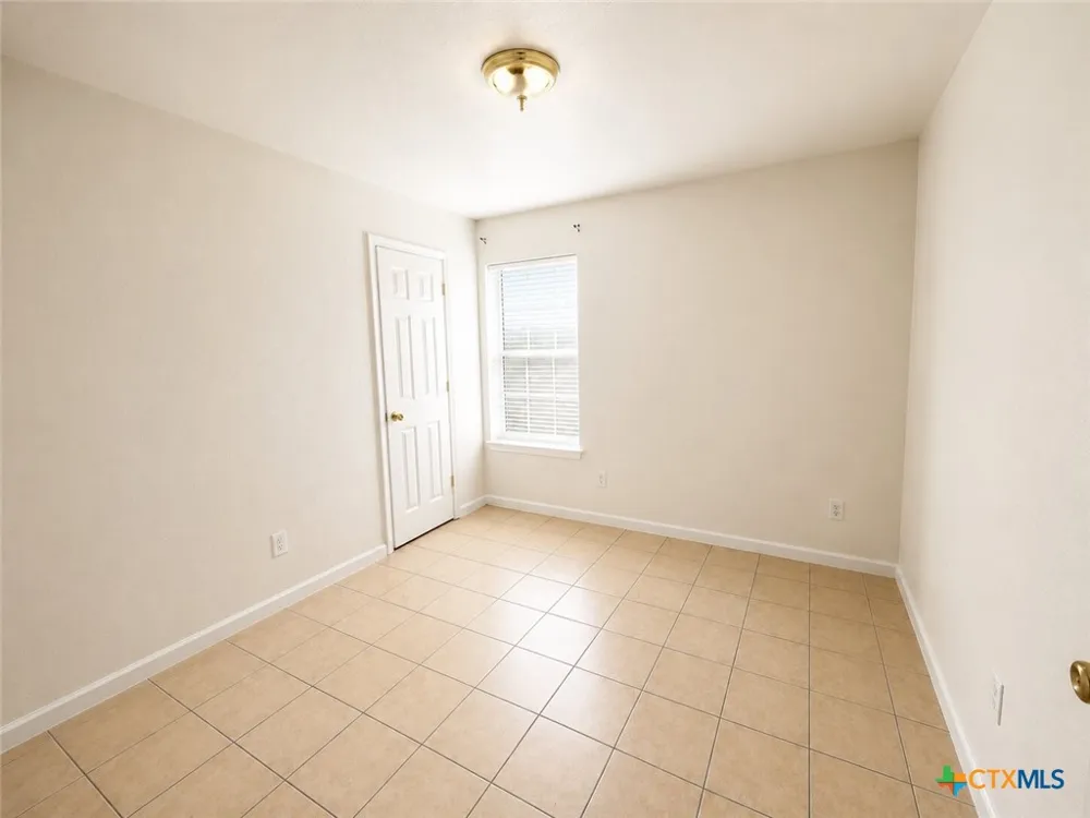 1405 Dugger Circle #A Killeen, TX 76543