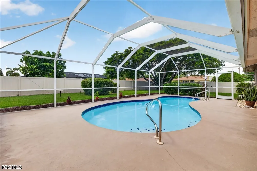 SE 18th Street Cape Coral, FL 33990