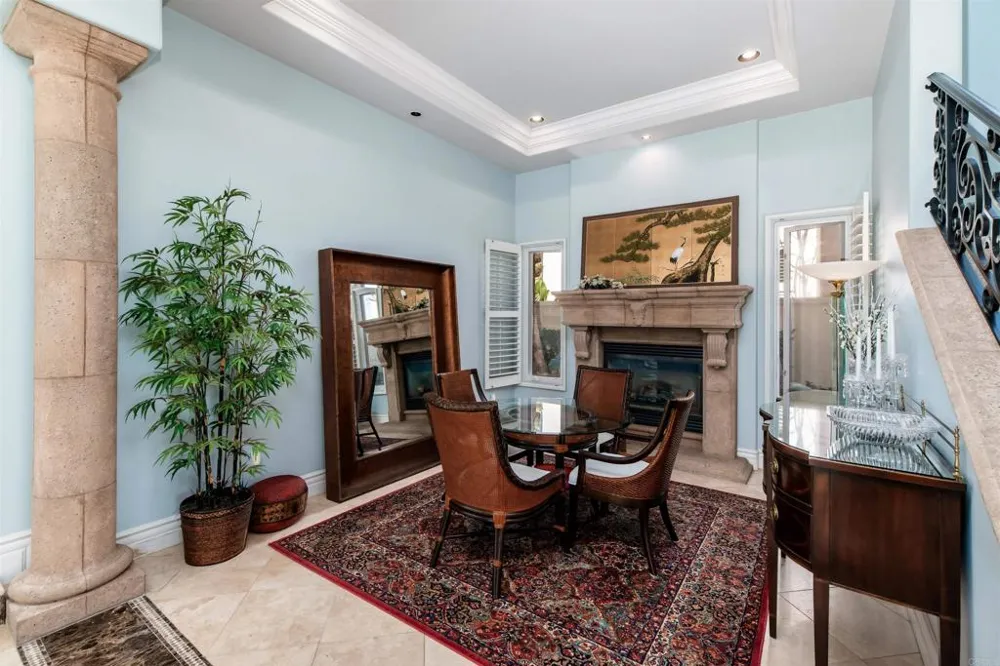7104 Aviara Drive Carlsbad, CA 92011