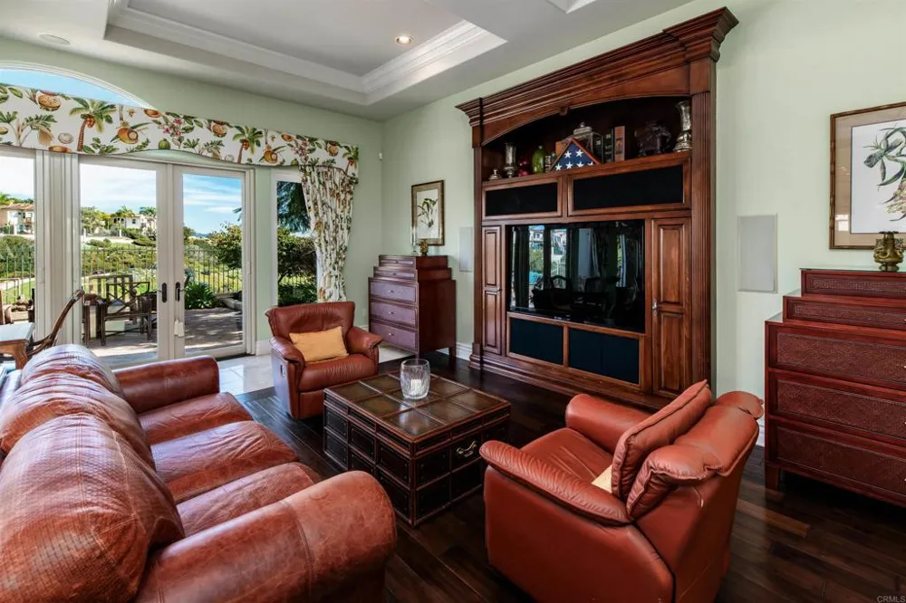 7104 Aviara Drive Carlsbad, CA 92011