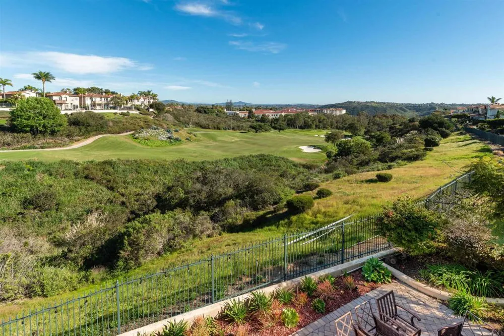 7104 Aviara Drive Carlsbad, CA 92011
