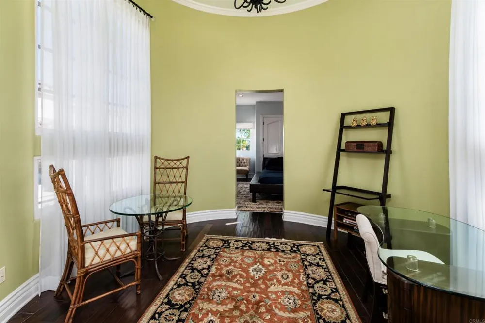 7104 Aviara Drive Carlsbad, CA 92011