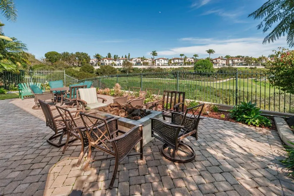 7104 Aviara Drive Carlsbad, CA 92011