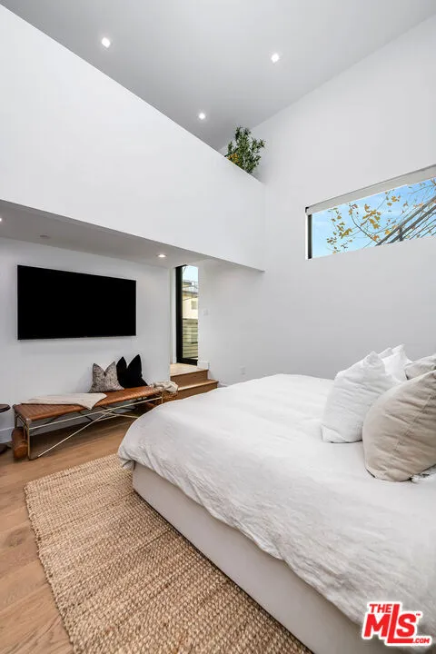 1216 Arizona Avenue Santa Monica, CA 90404