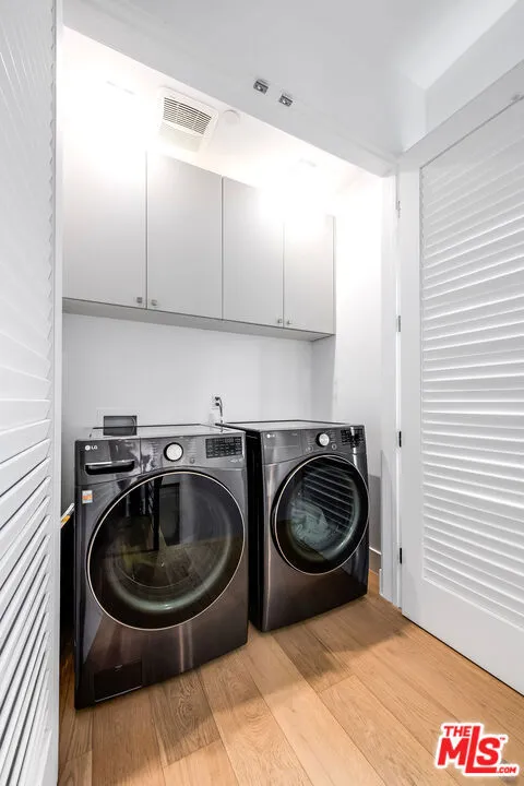 1216 Arizona Avenue Santa Monica, CA 90404