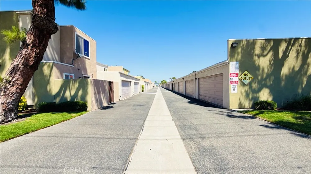 10760 Knott Stanton, CA 90680