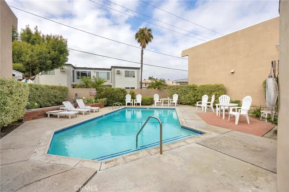 10760 Knott Stanton, CA 90680