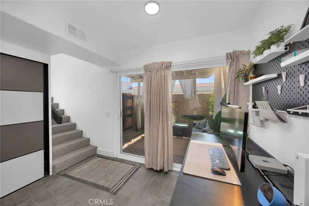 10760 Knott Stanton, CA 90680
