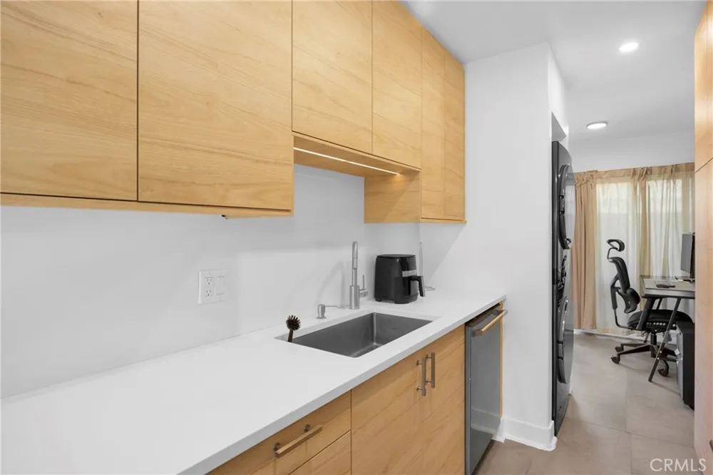 10760 Knott Stanton, CA 90680