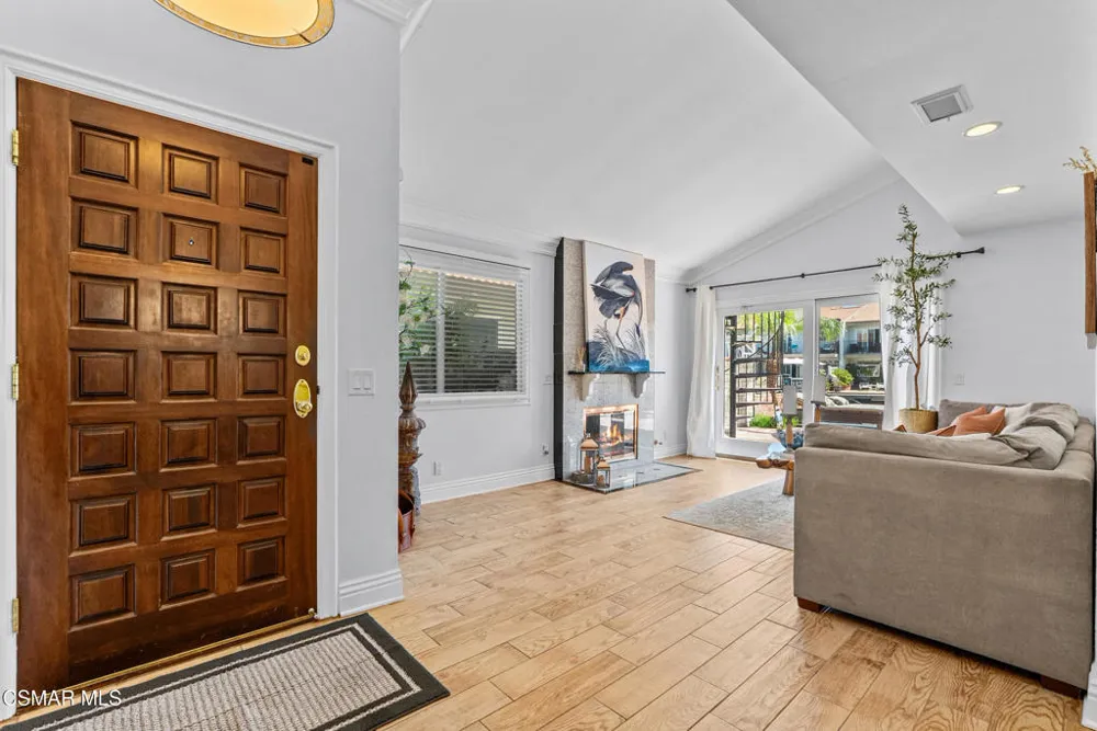 1640 Pierside Lane Camarillo, CA 93010