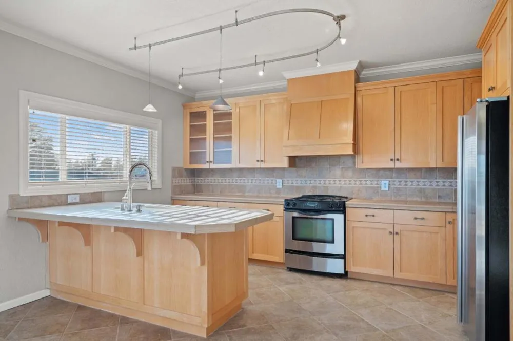 1703 East Cliff Drive Santa Cruz, CA 95062