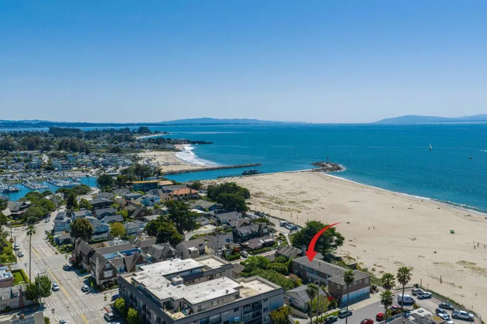 1703 East Cliff Drive Santa Cruz, CA 95062