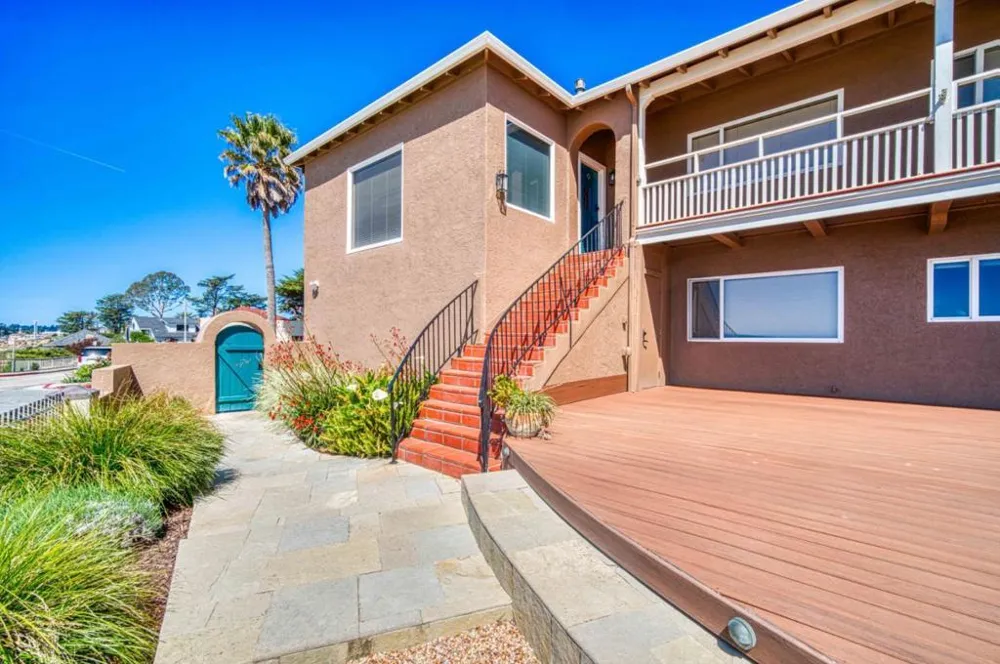 1703 East Cliff Drive Santa Cruz, CA 95062