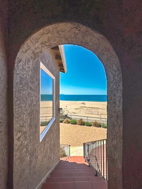 1703 East Cliff Drive Santa Cruz, CA 95062