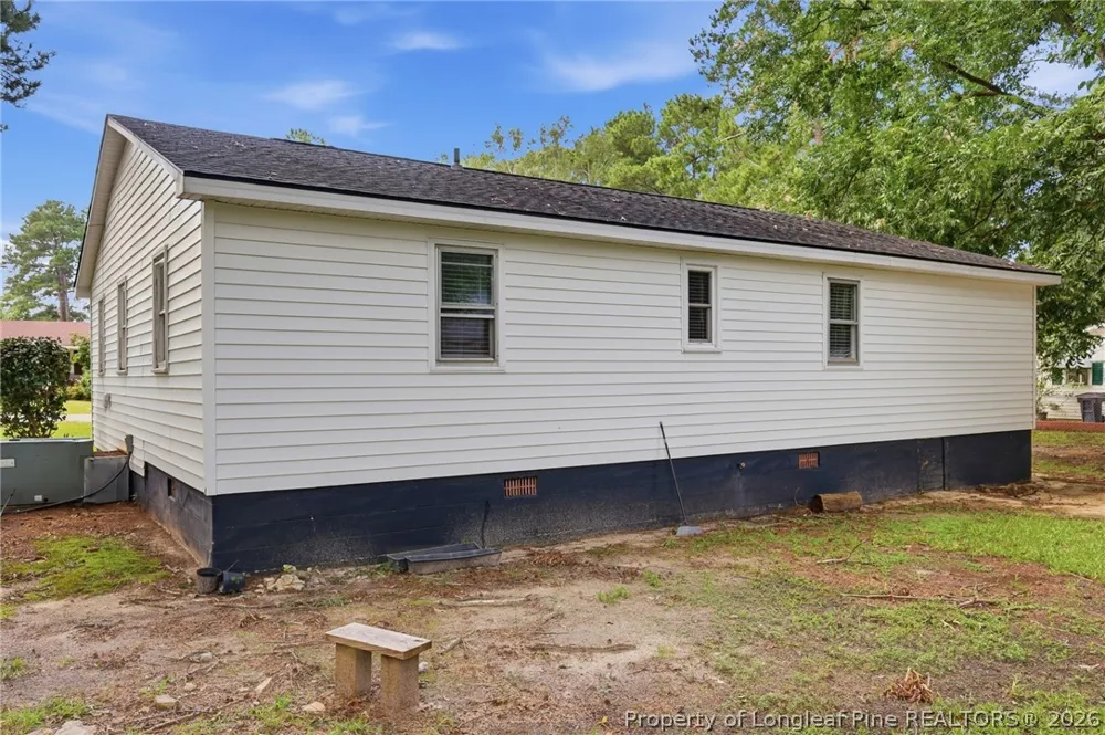 604 Calhoun Street Clinton, NC 28328