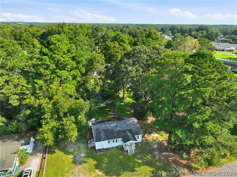 604 Calhoun Street Clinton, NC 28328