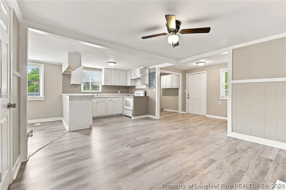 604 Calhoun Street Clinton, NC 28328