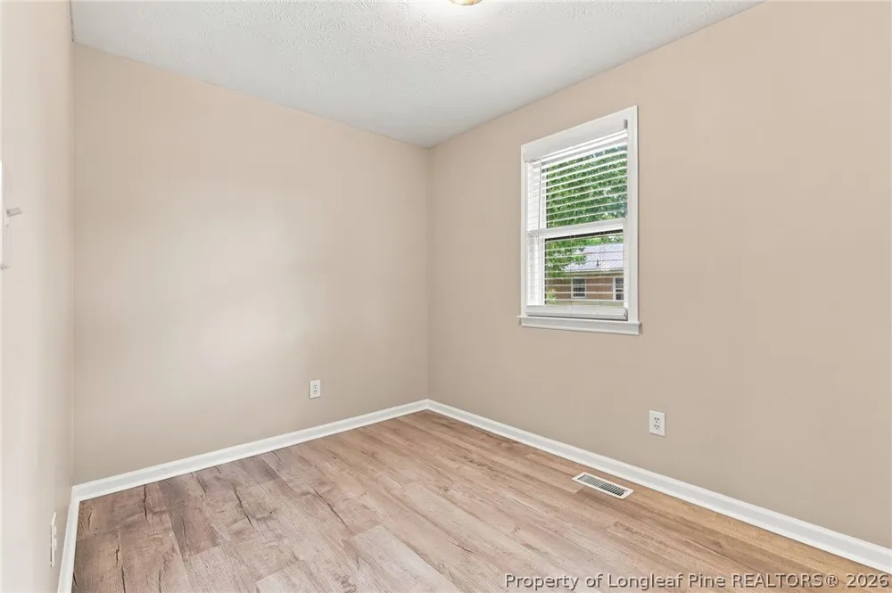 604 Calhoun Street Clinton, NC 28328