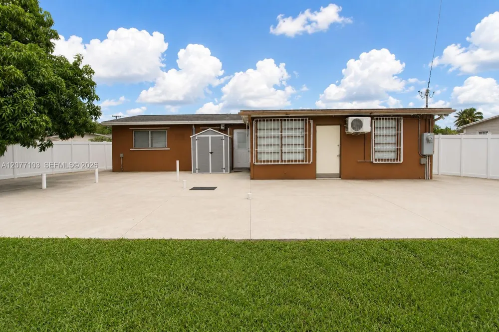 1225 NW 192nd St Miami Gardens, FL 33169