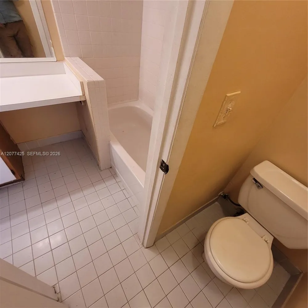 1051 Jefferson Dr #1051H Homestead, FL 33034