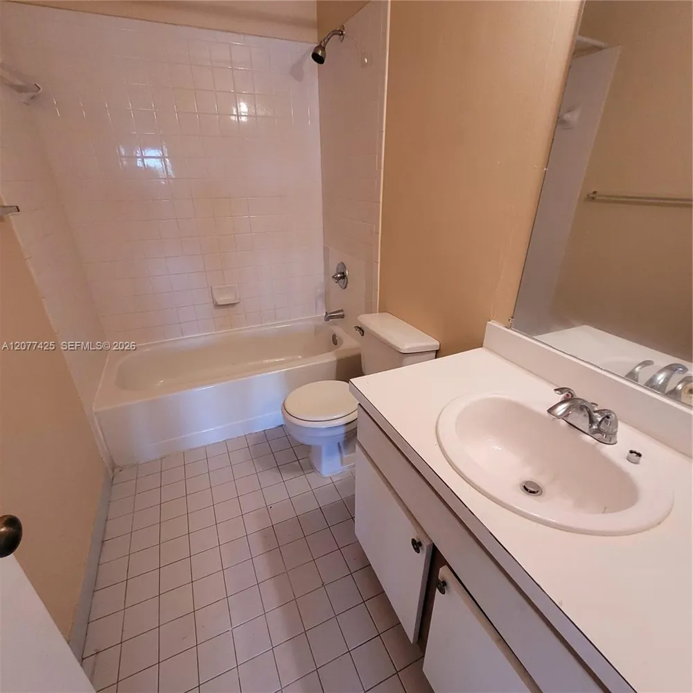 1051 Jefferson Dr #1051H Homestead, FL 33034