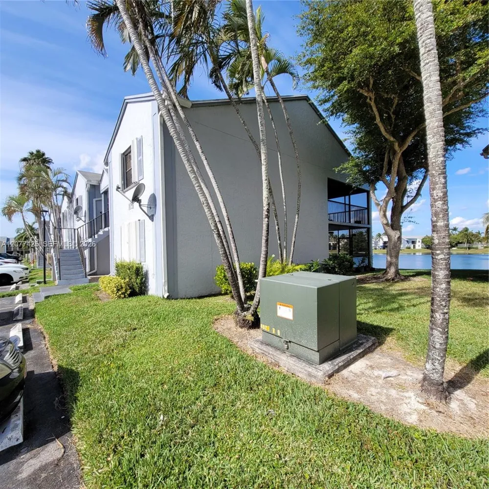 1051 Jefferson Dr #1051H Homestead, FL 33034