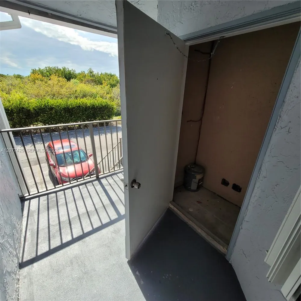 1051 Jefferson Dr #1051H Homestead, FL 33034