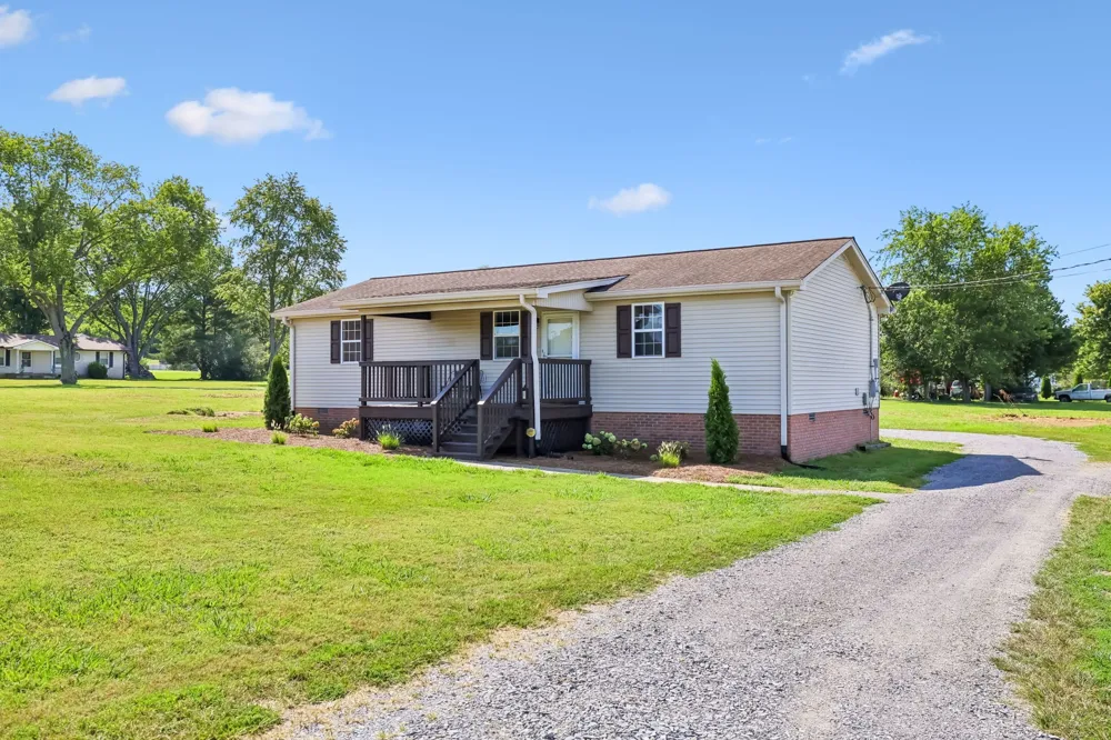 510 Neal Rd Watertown, TN 37184