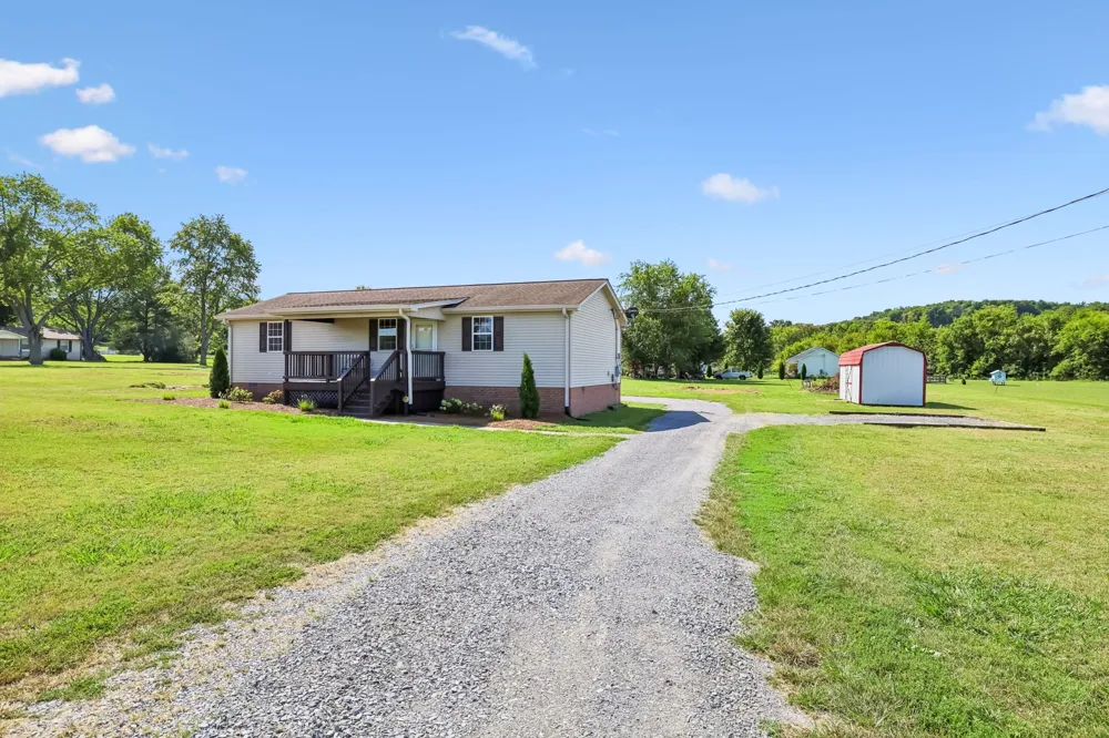 510 Neal Rd Watertown, TN 37184