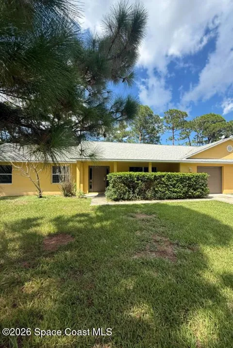 5525 Wendy Lee Drive