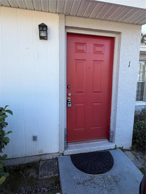 1 LAKE VILLA WAY