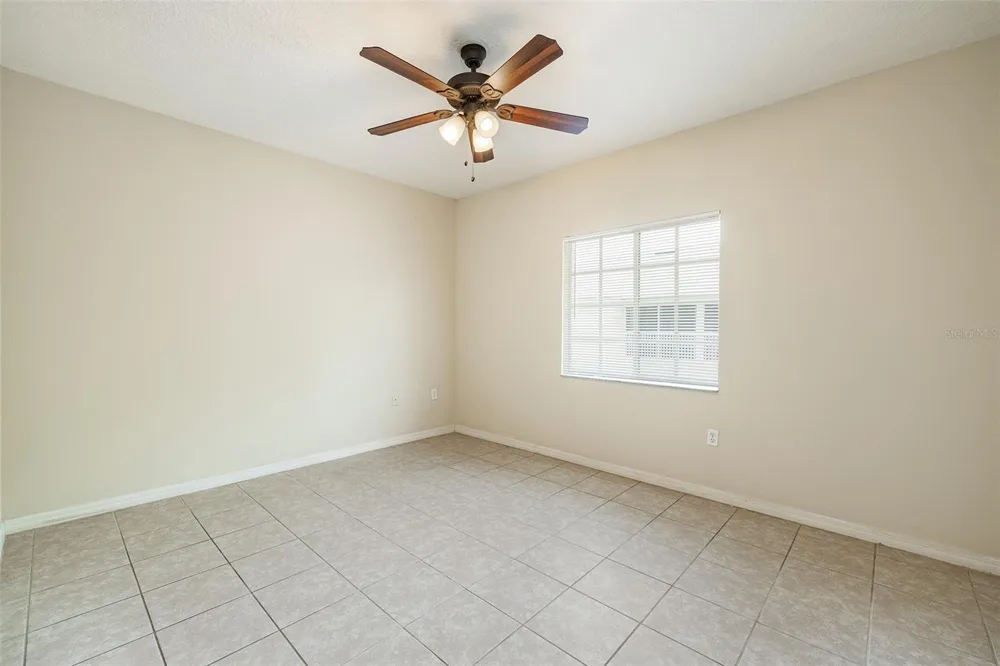 9506 AMBERDALE COURT #202 Riverview, FL 33578