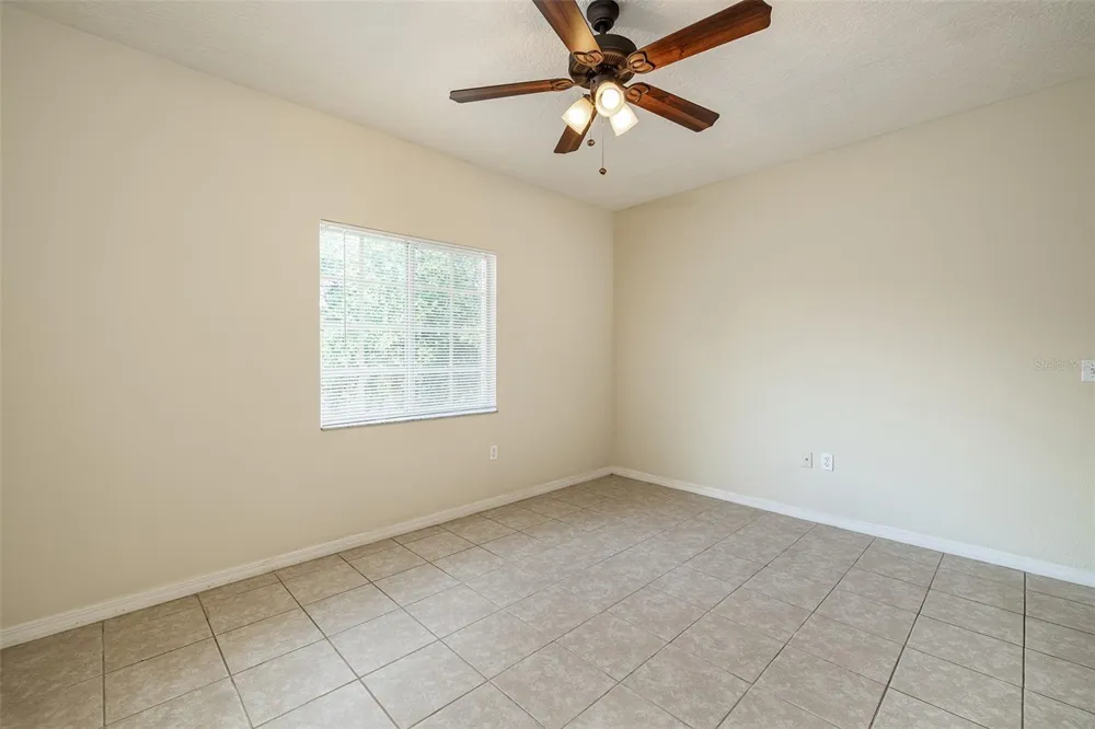 9506 AMBERDALE COURT #202 Riverview, FL 33578