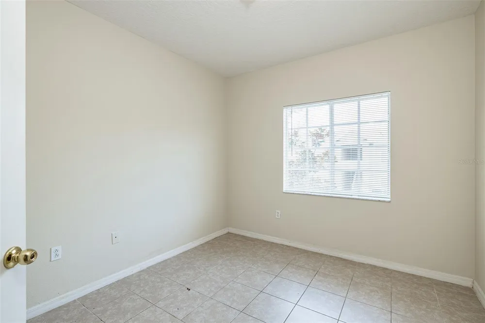 9506 AMBERDALE COURT #202 Riverview, FL 33578