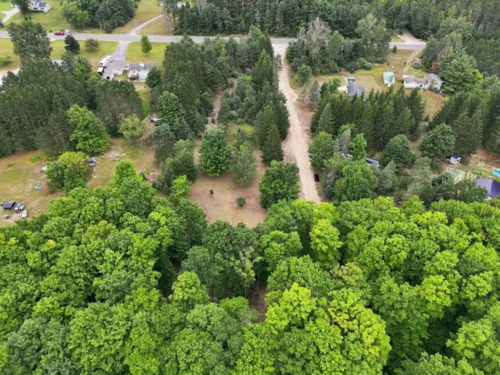 4893 Benjamin Donald Drive Paradise Township, MI 49649