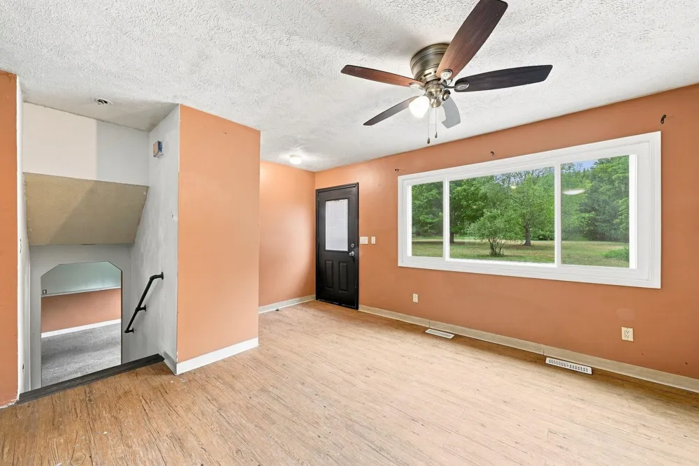 4893 Benjamin Donald Drive Paradise Township, MI 49649