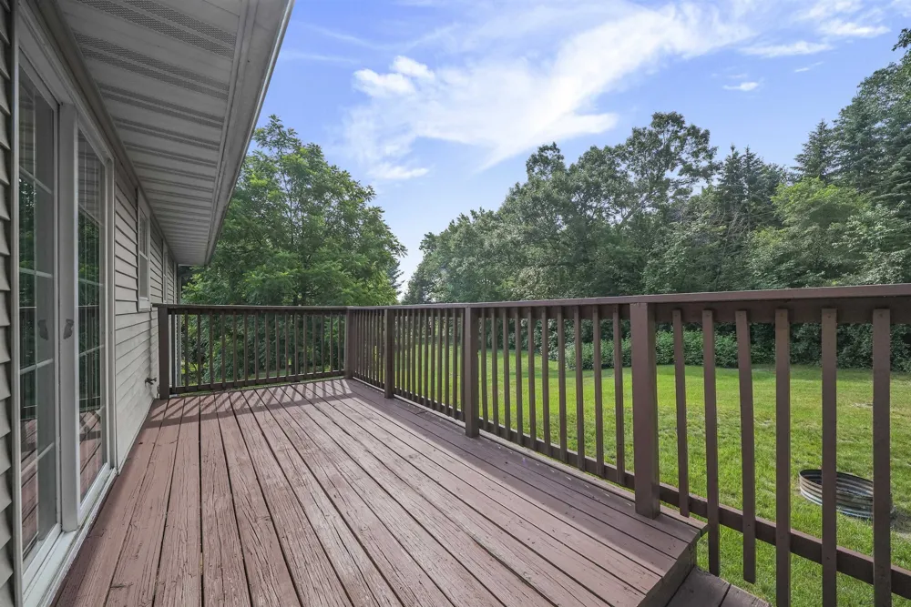 1101 Knoll Crest Court Garfield Charter Township, MI 49686