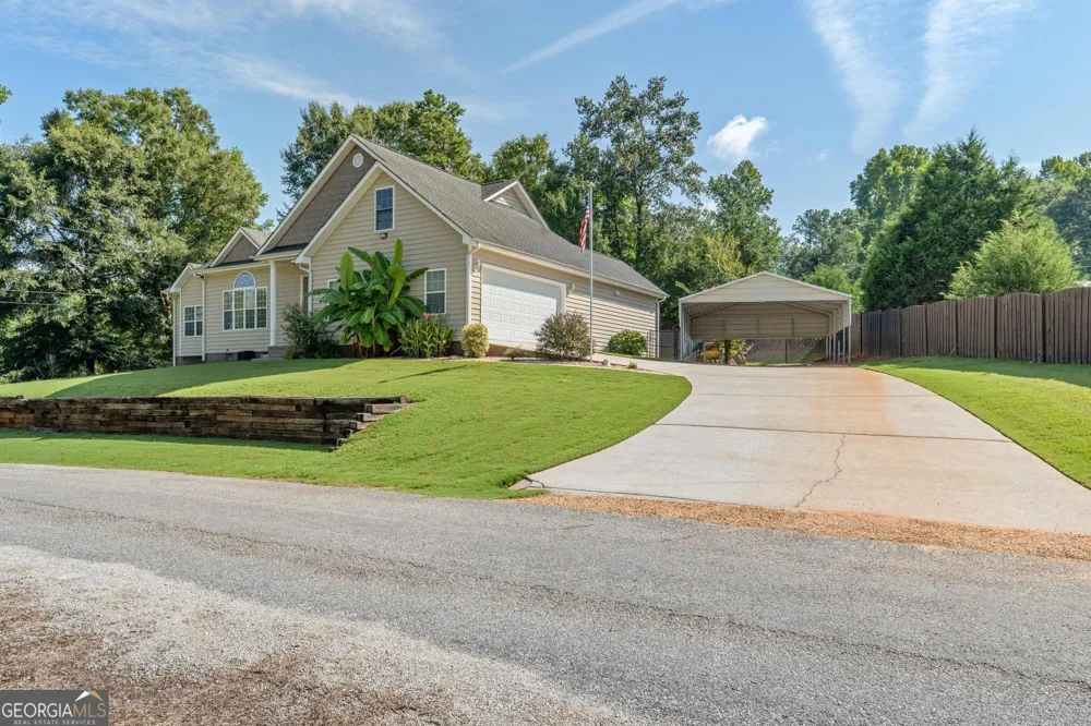 250 Rainbow DR Mansfield, GA 30055