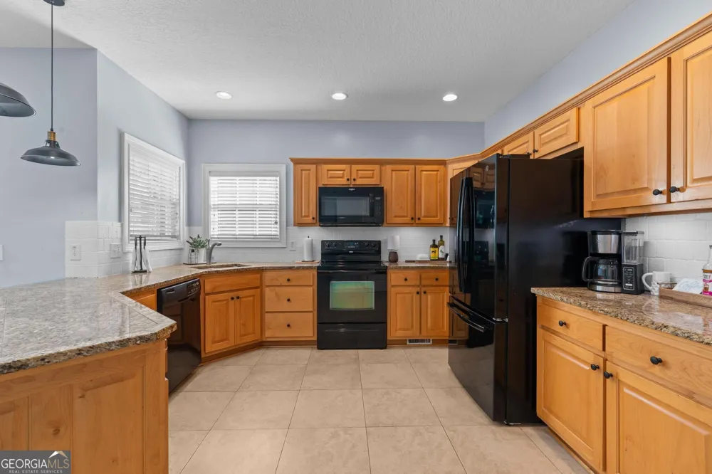 250 Rainbow DR Mansfield, GA 30055