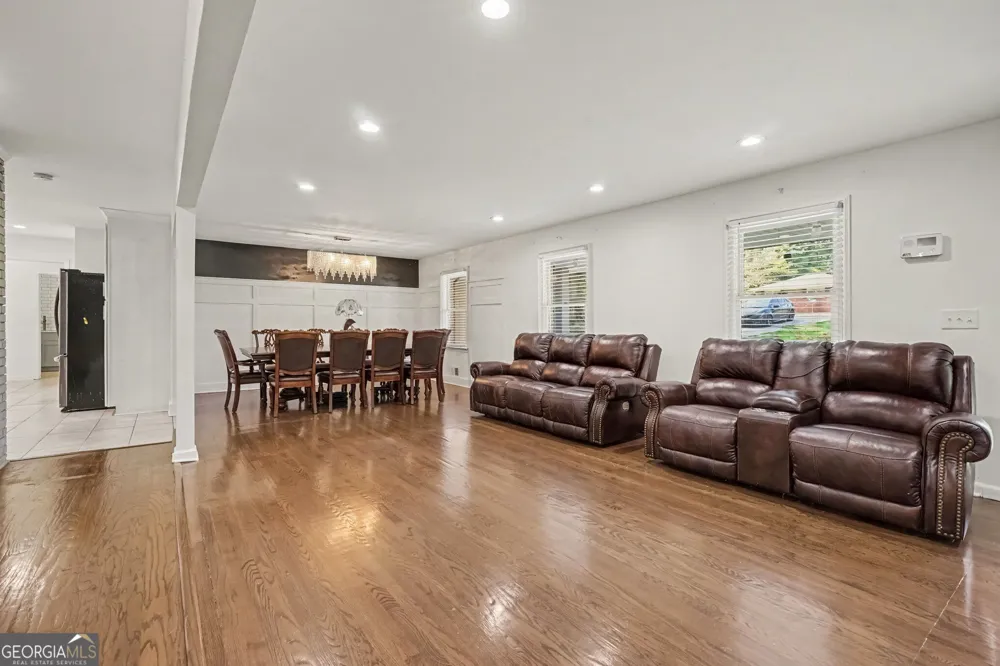 5808 Darry CIR Norcross, GA 30093