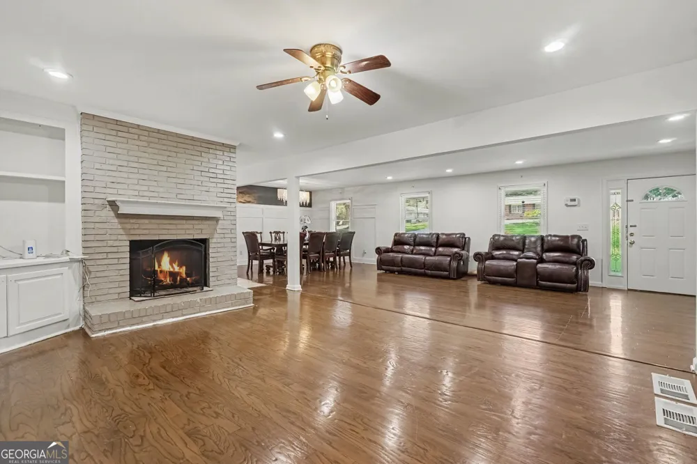 5808 Darry CIR Norcross, GA 30093