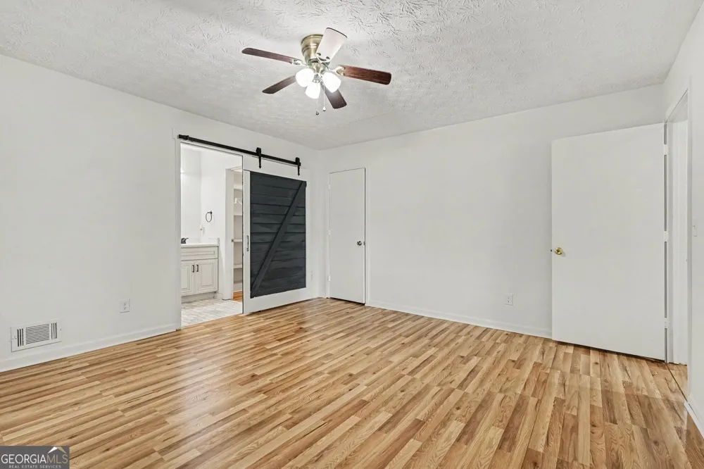 5808 Darry CIR Norcross, GA 30093